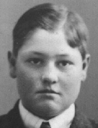 ../heads/walter.jpg (10459 bytes)